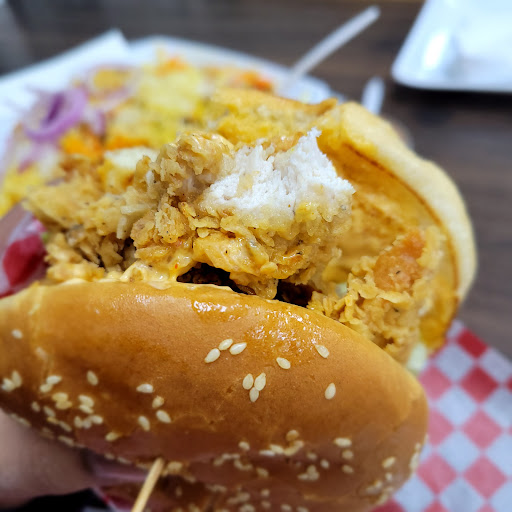 Photo of h67 Donair and Pizza Palace - 2102 22 St W, Saskatoon, SK S7M 0V3